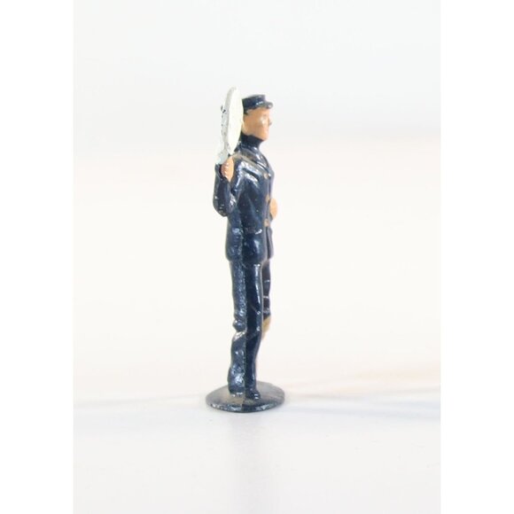 Barclay Lead Figure, Train Conductor Holding Sign, 1950s, 1.75" Tall - Picture 2 of 6